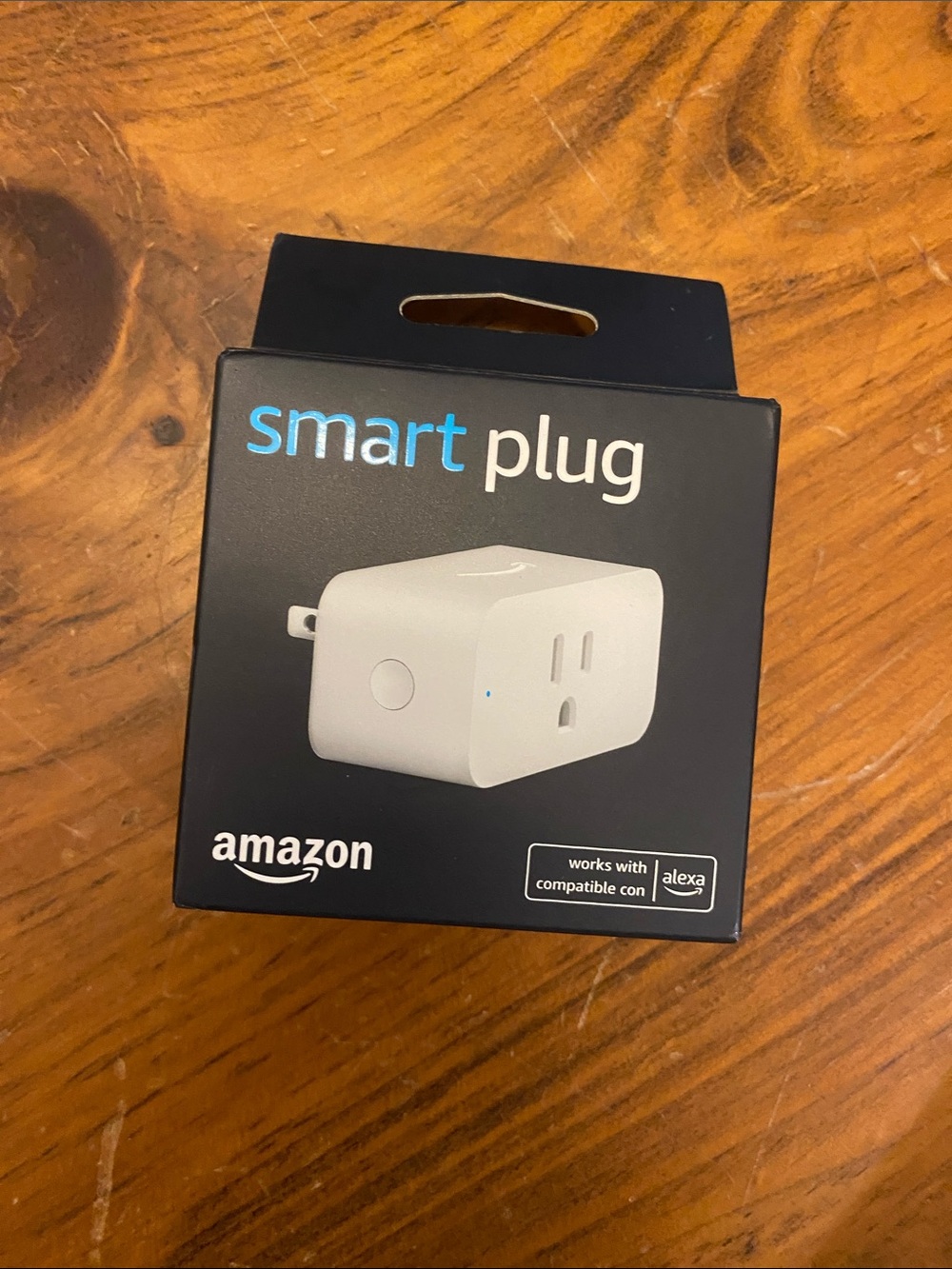 Amazon Smart Plug - White and Black Packaging